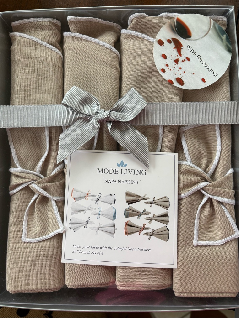 Mode Living Napa Napkins - Beige and white Set of 4 x 4